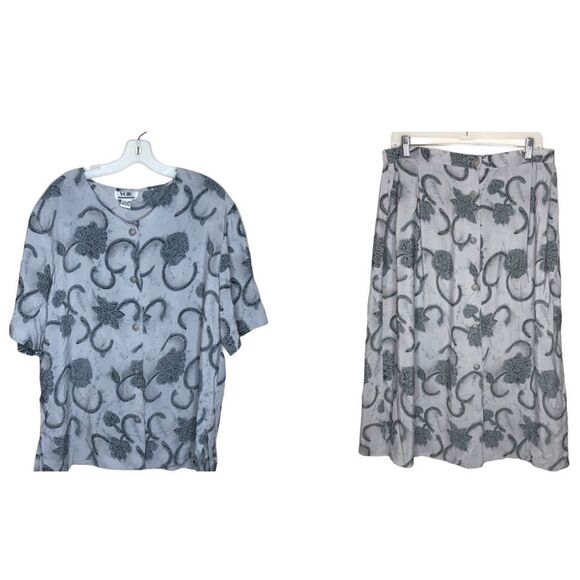 Vintage Voir Skirt Set - Picture 1 of 12